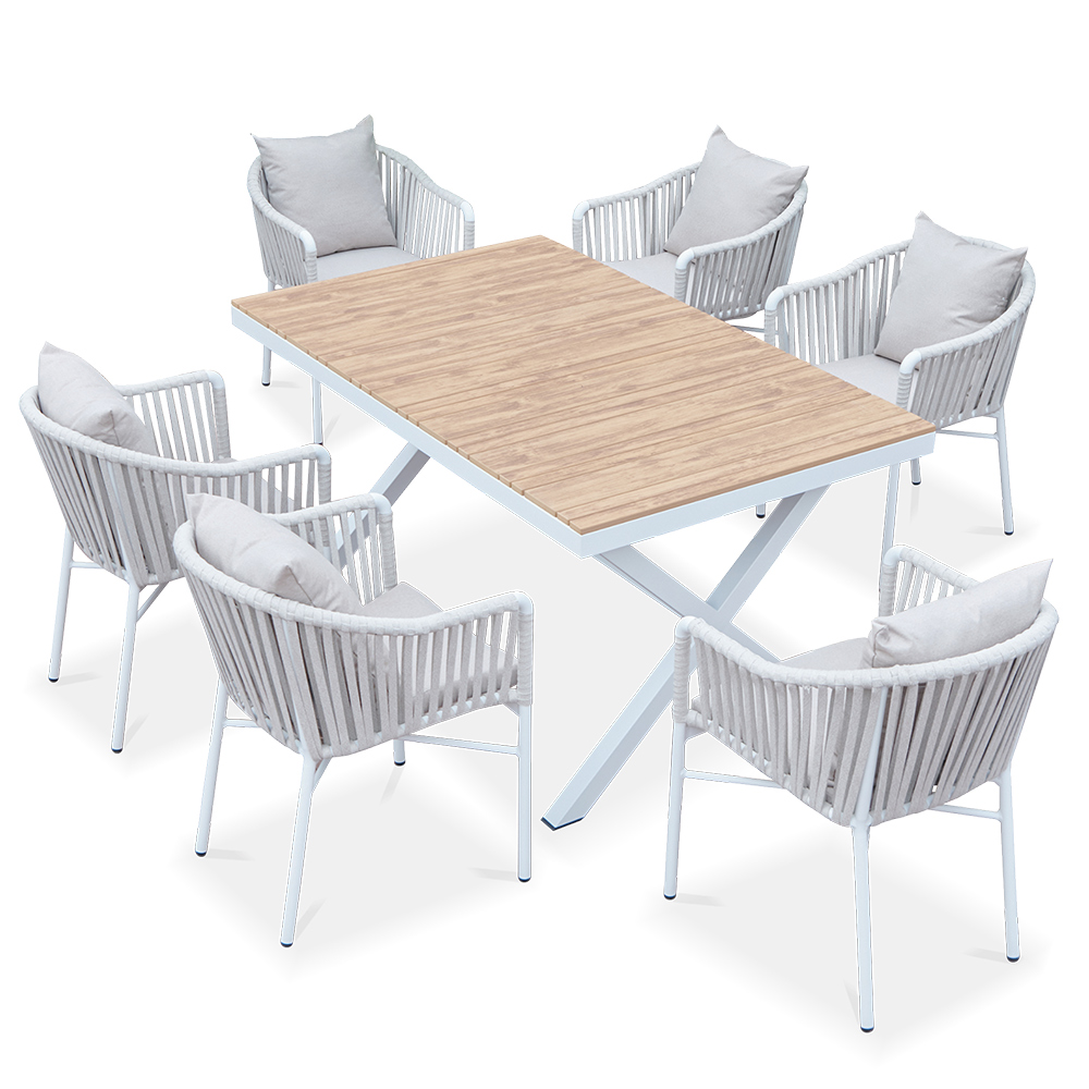 Gentry dinning set