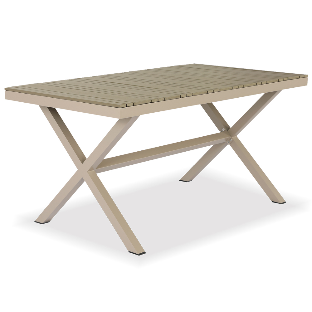 Aiyana table